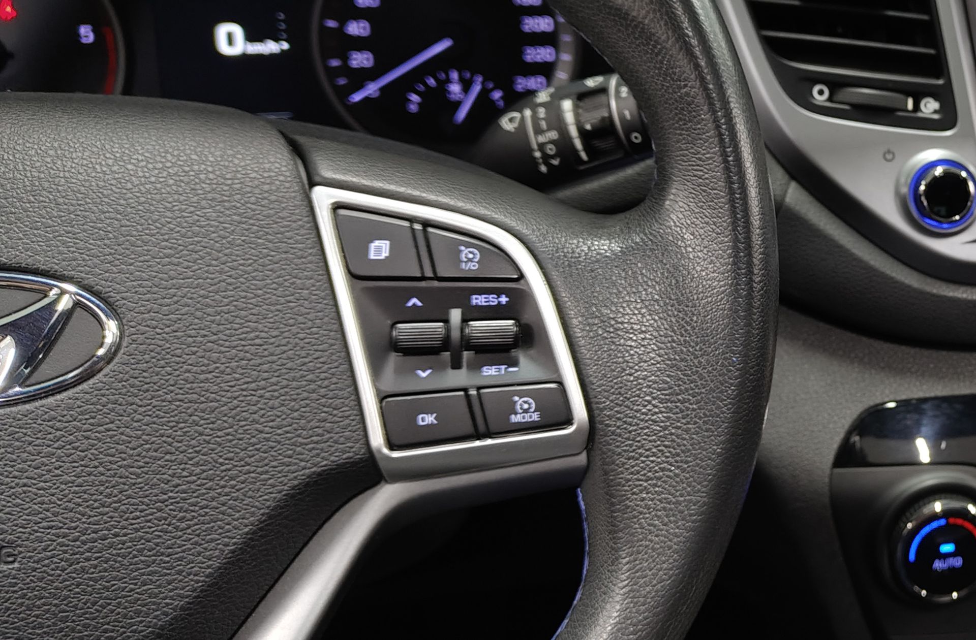 Hyundai Tucson 1.7 CRDi BlueDrive Tecno Sky 4x2 - foto 26