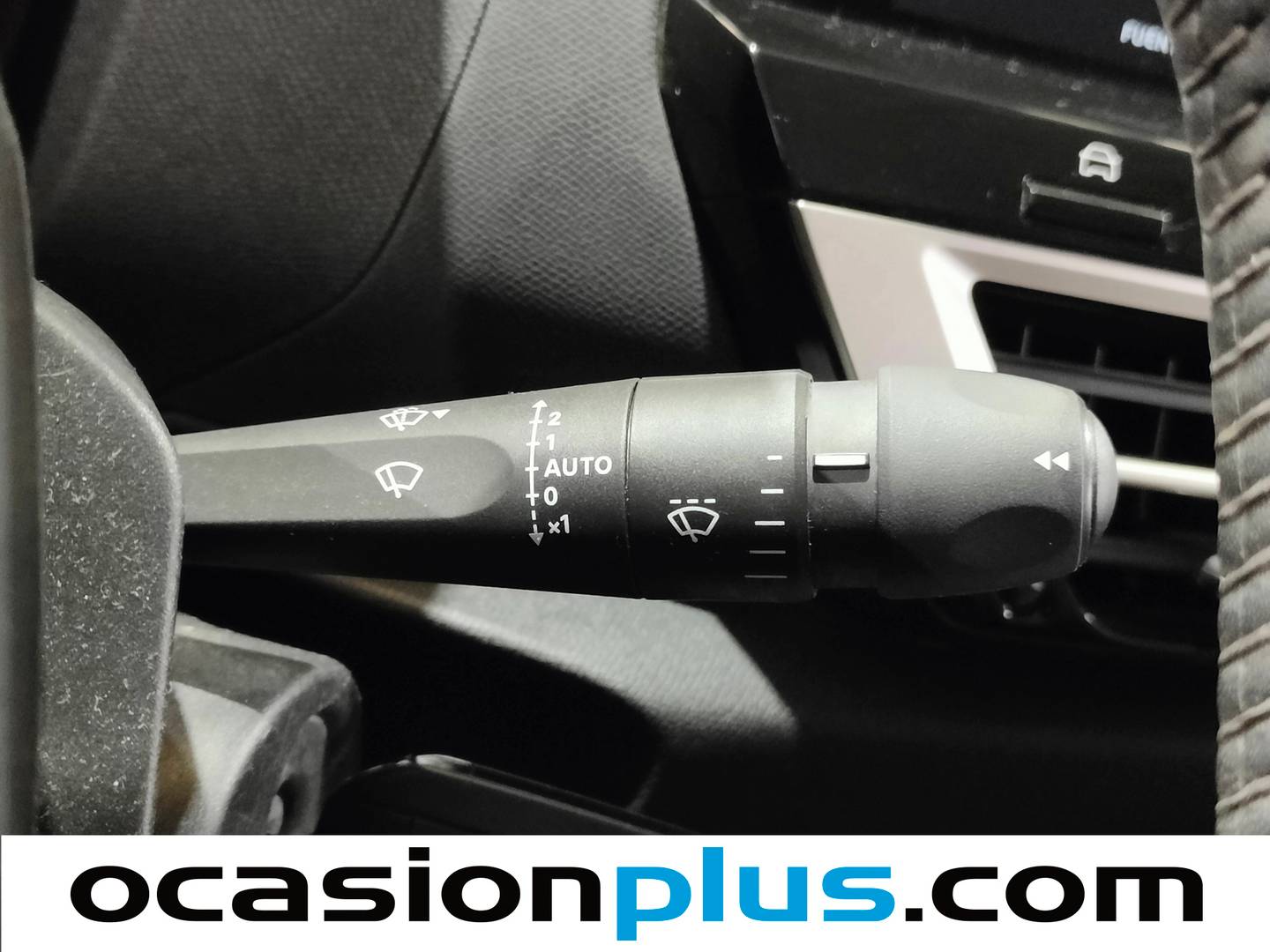 Accesorios del Citroën C4 Citroen C4 PureTech 130 S&S 6v Feel Pack (130 CV)