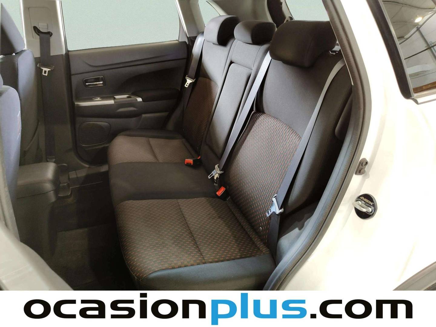 Foto asientos traseros Mitsubishi ASX Mitsubishi ASX 160 MPI Motion (117 CV)