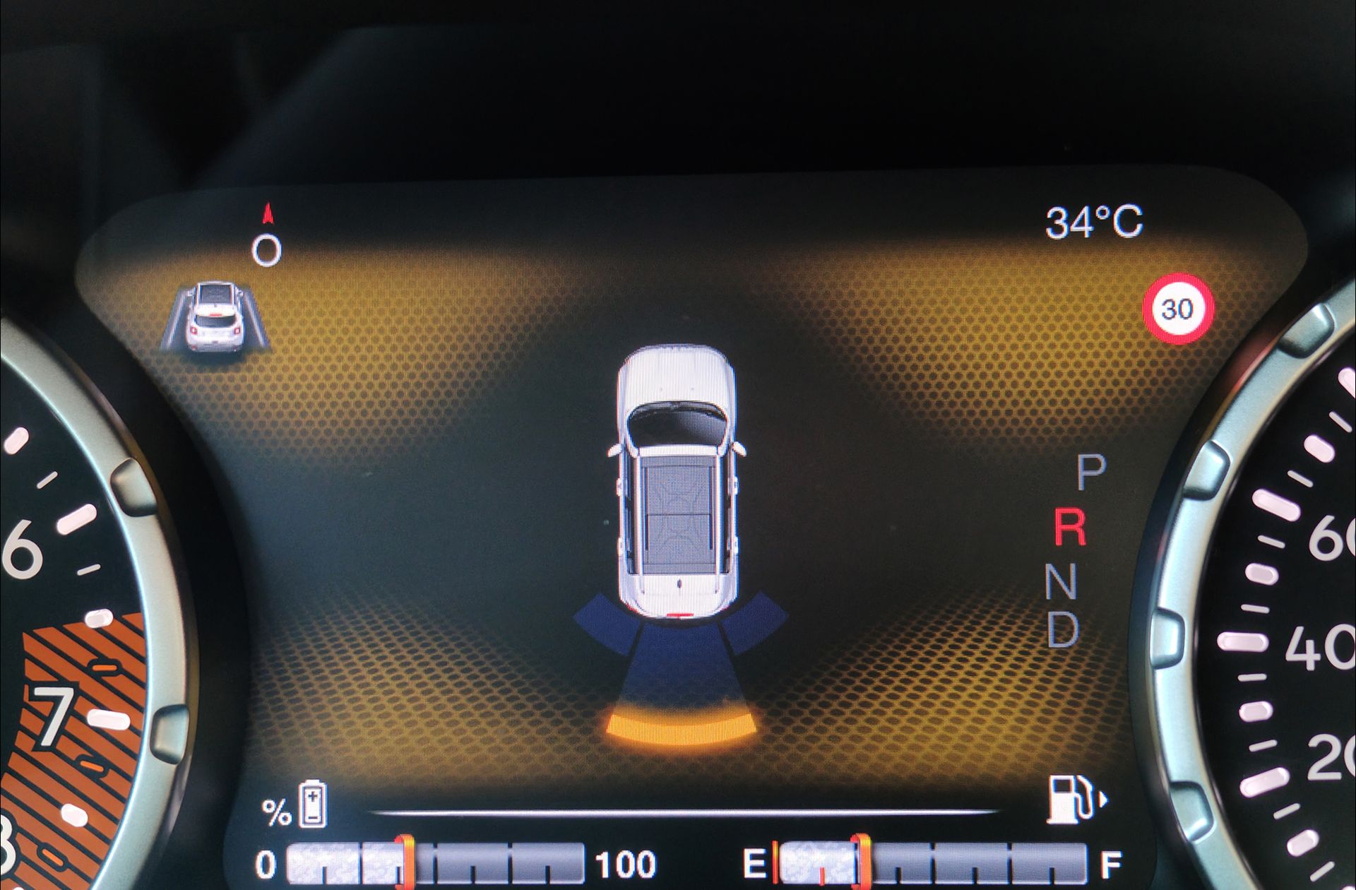 Jeep Renegade eHybrid 1.5 Limited ATX - foto 7