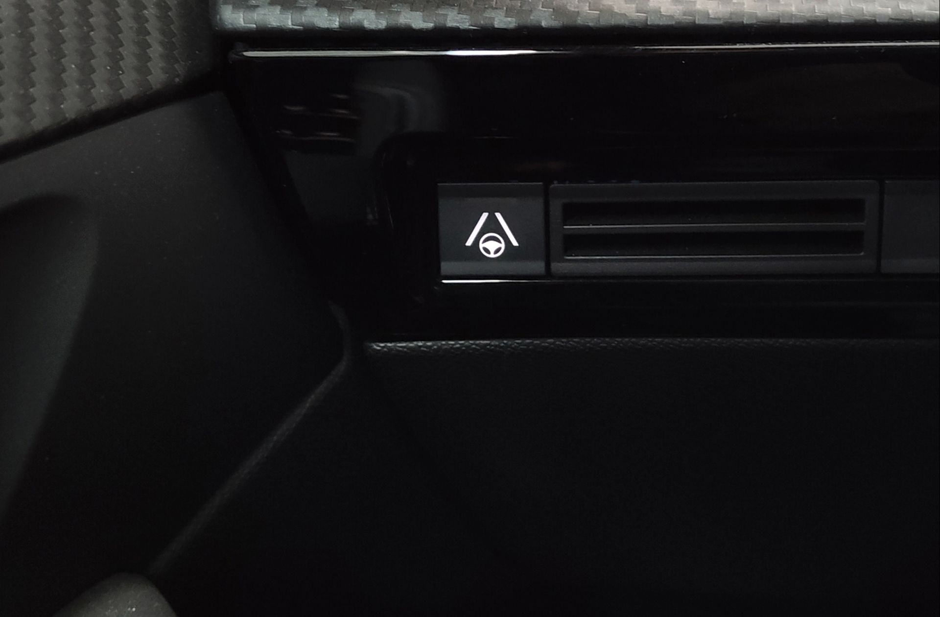 Peugeot 508 SW BlueHDi 130 GT EAT8 - foto 16