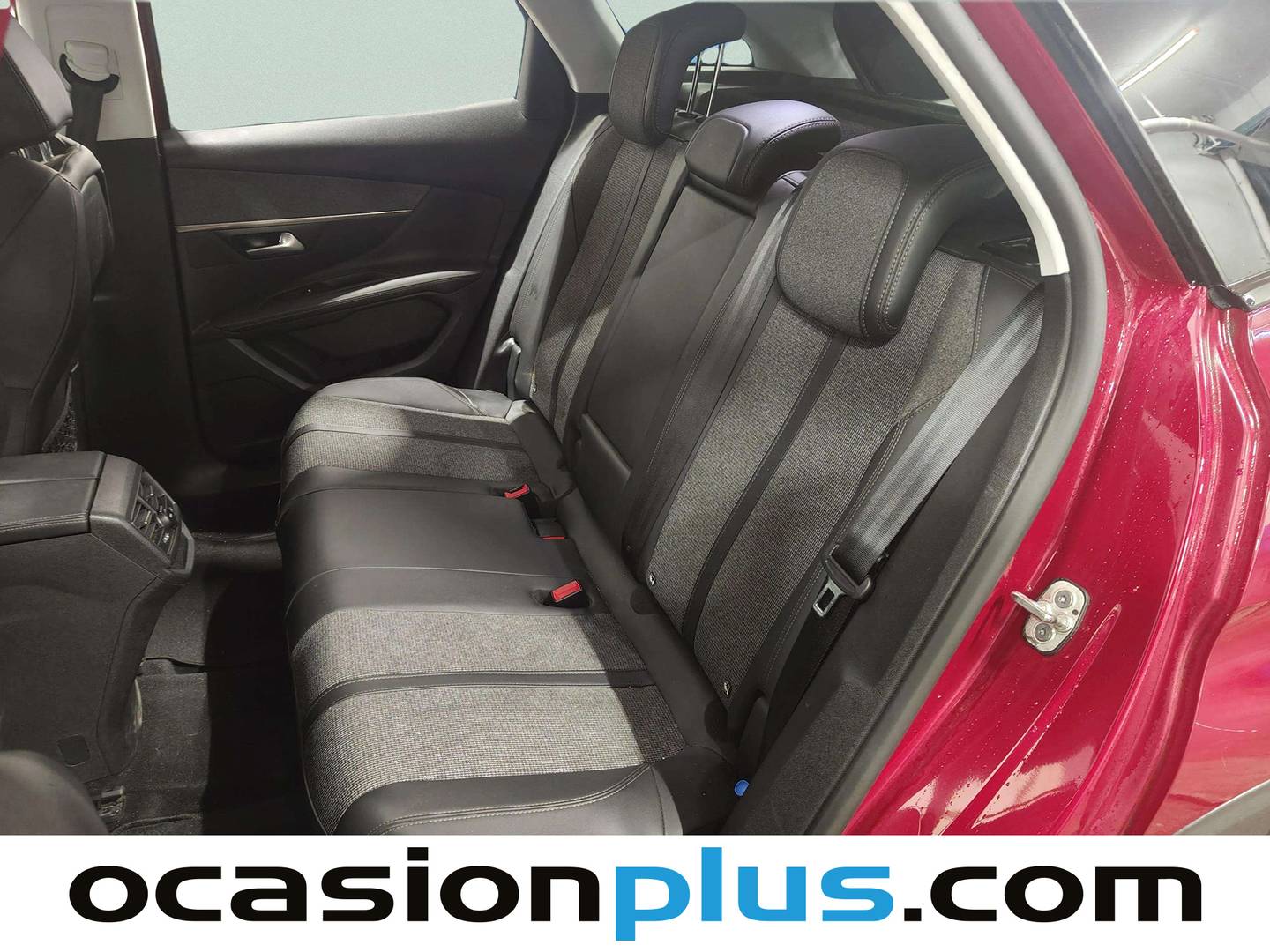 Foto asientos delanteros Peugeot 3008 Peugeot 3008 BlueHDi 130 S&S Allure (130 CV)