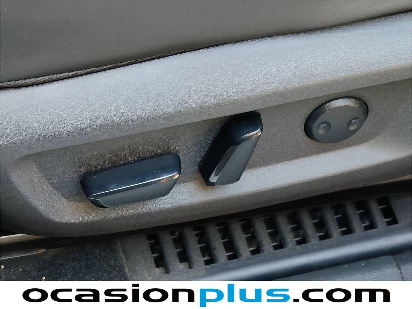 Nissan X-TRAIL Nissan X-Trail 1.5T VC MHEV N-Connecta 4x2 Xtronic (163 CV) al mejor precio
