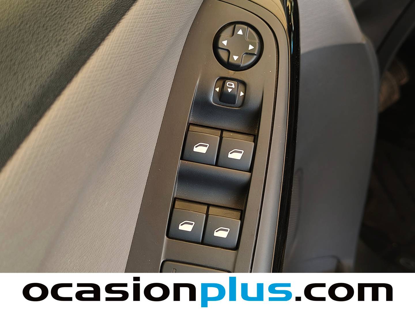 Citroën C4 Spacetourer Citroën C4 Spacetourer 1.2 PureTech Feel EAT8 (130 CV) automático