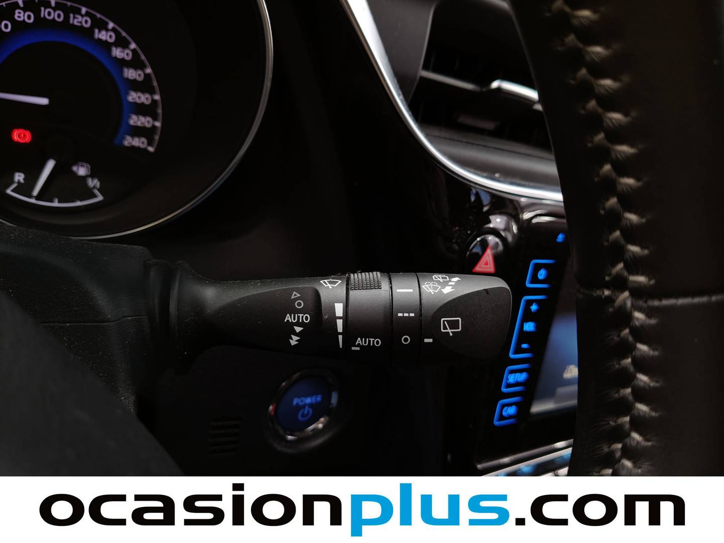 Foto Toyota Auris Toyota Auris 140H Touring Sports Active (136 CV)