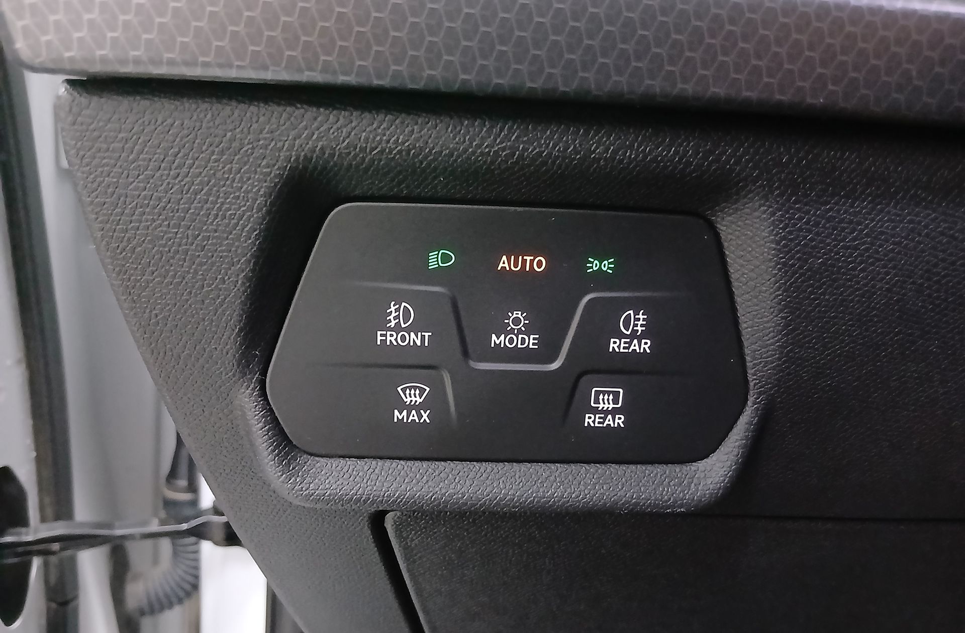 SEAT León 1.5 eTSI Style Special Edition Vision DSG - foto 24