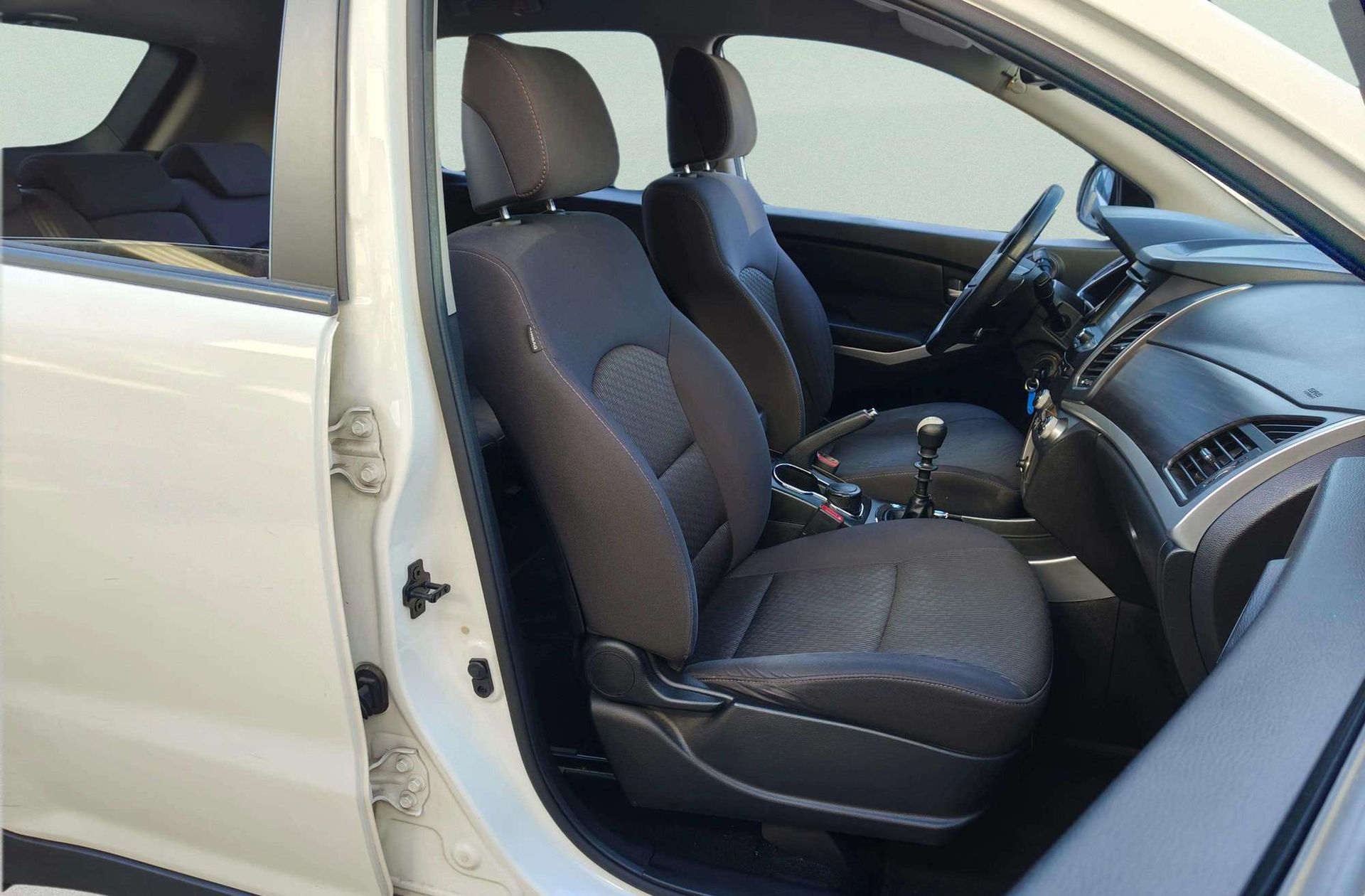 SsangYong Korando D20T Premium 4x2 - foto 19