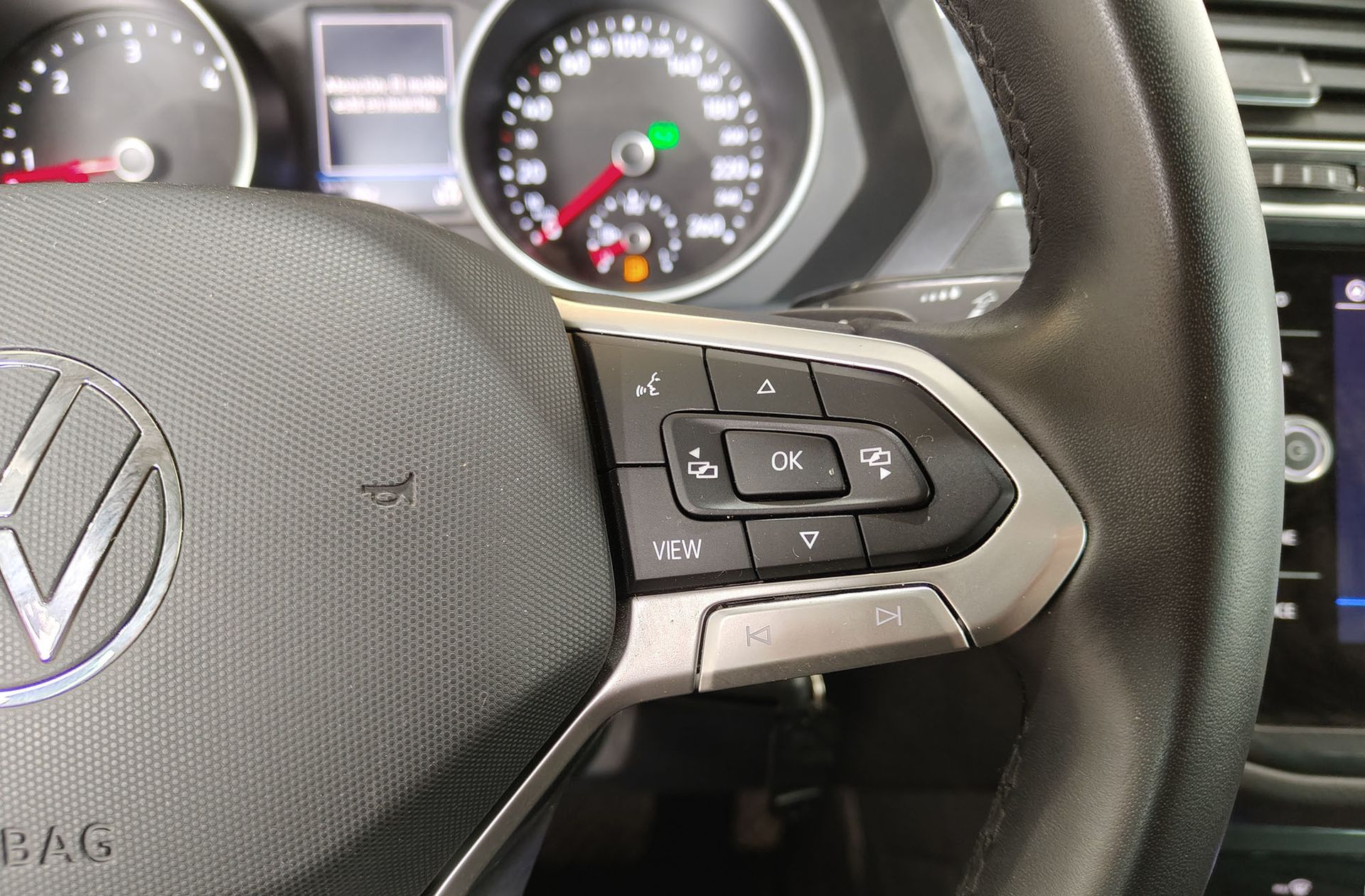 Volkswagen Tiguan Life 2.0 TDI DSG - foto 27