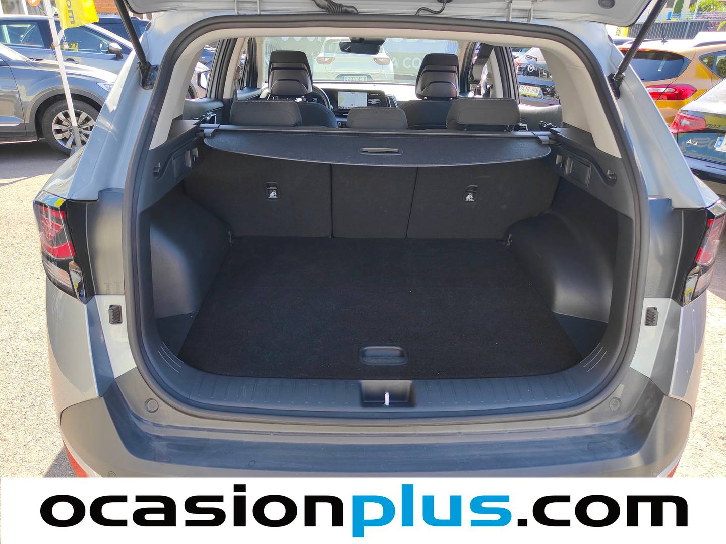 Fotos maletero KIA Sportage KIA Sportage 1.6 CRDi MHEV Drive 4x2 (136 CV)