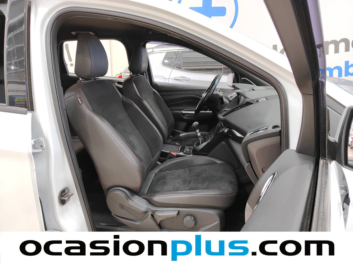 Ford Kuga Ford Kuga 1.5 EcoBoost ST-Line 4x2 (150 CV) 2018