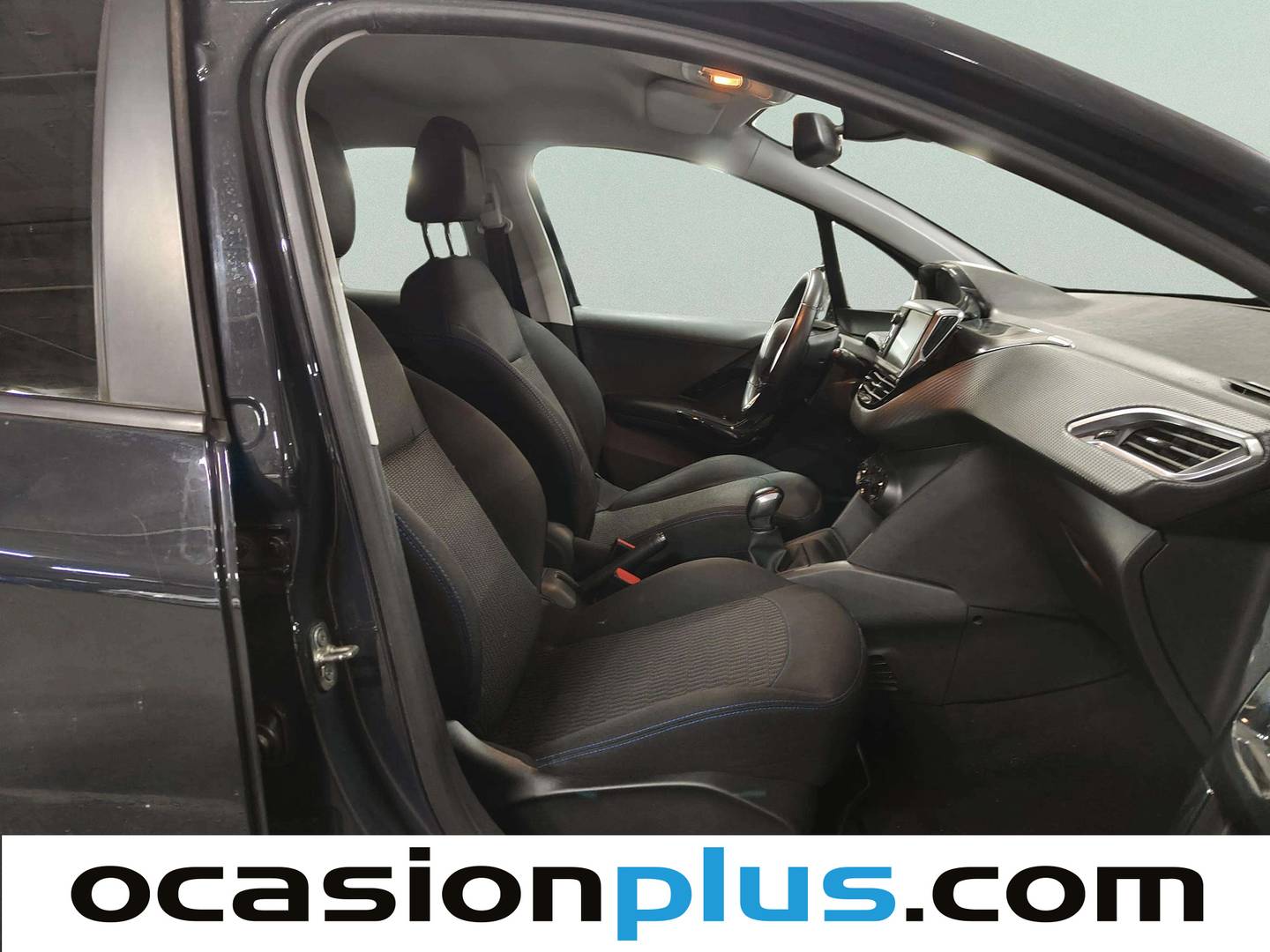 Peugeot 208 Peugeot 208 PureTech Signature (82 CV) km 0
