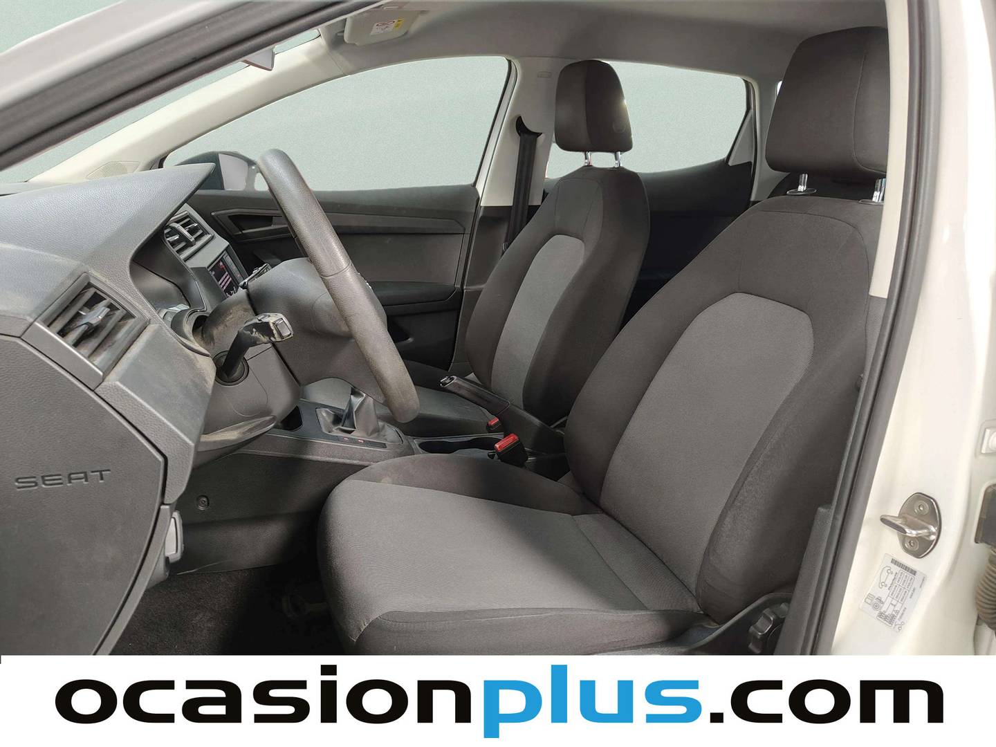 Foto asientos delanteros Seat Ibiza Seat Ibiza 1.0 MPI Reference (80 CV)