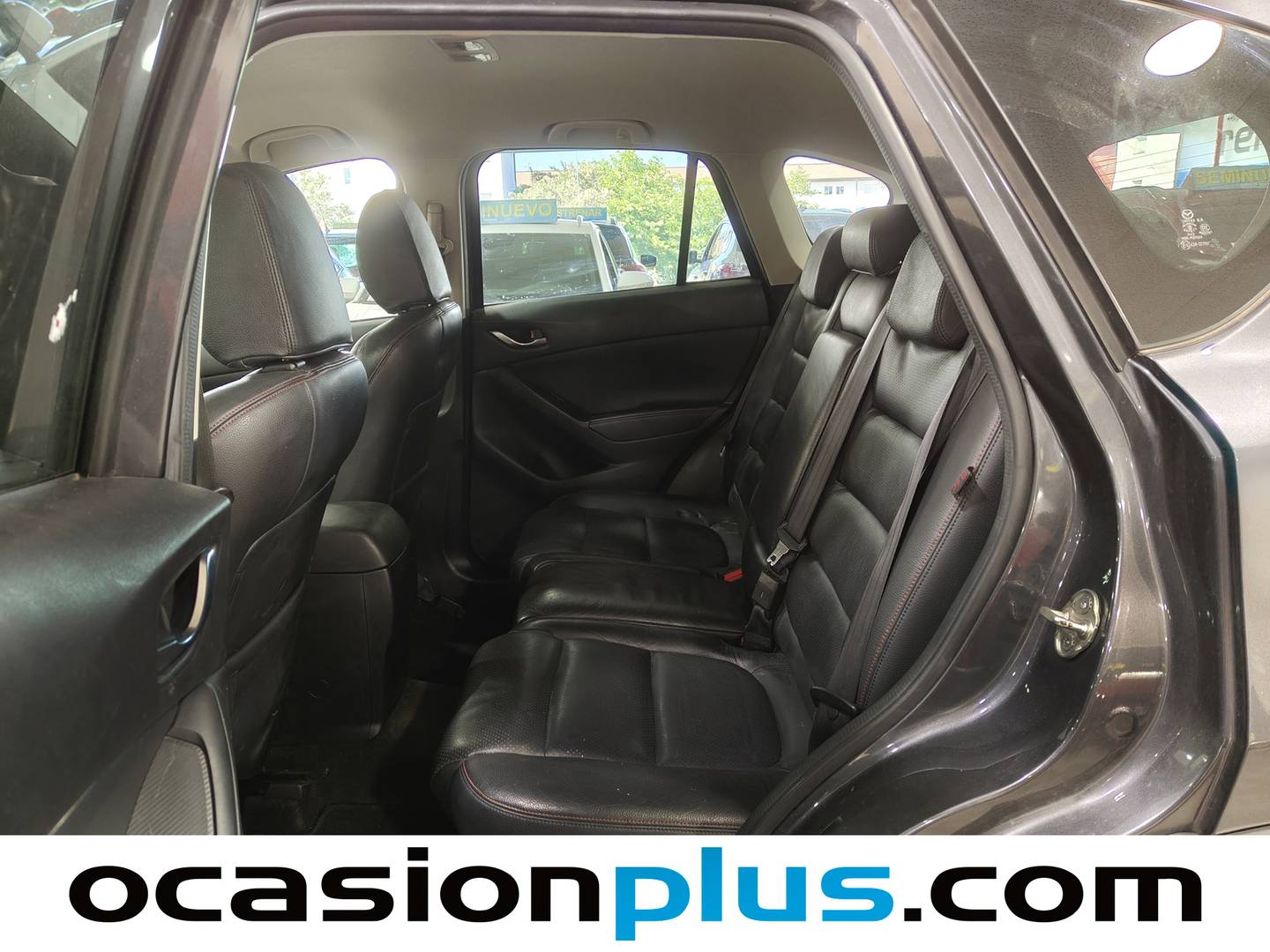 Foto asientos traseros Mazda CX-5 Mazda CX-5 2.0 GE Black Tech Edition 2WD (165 CV)