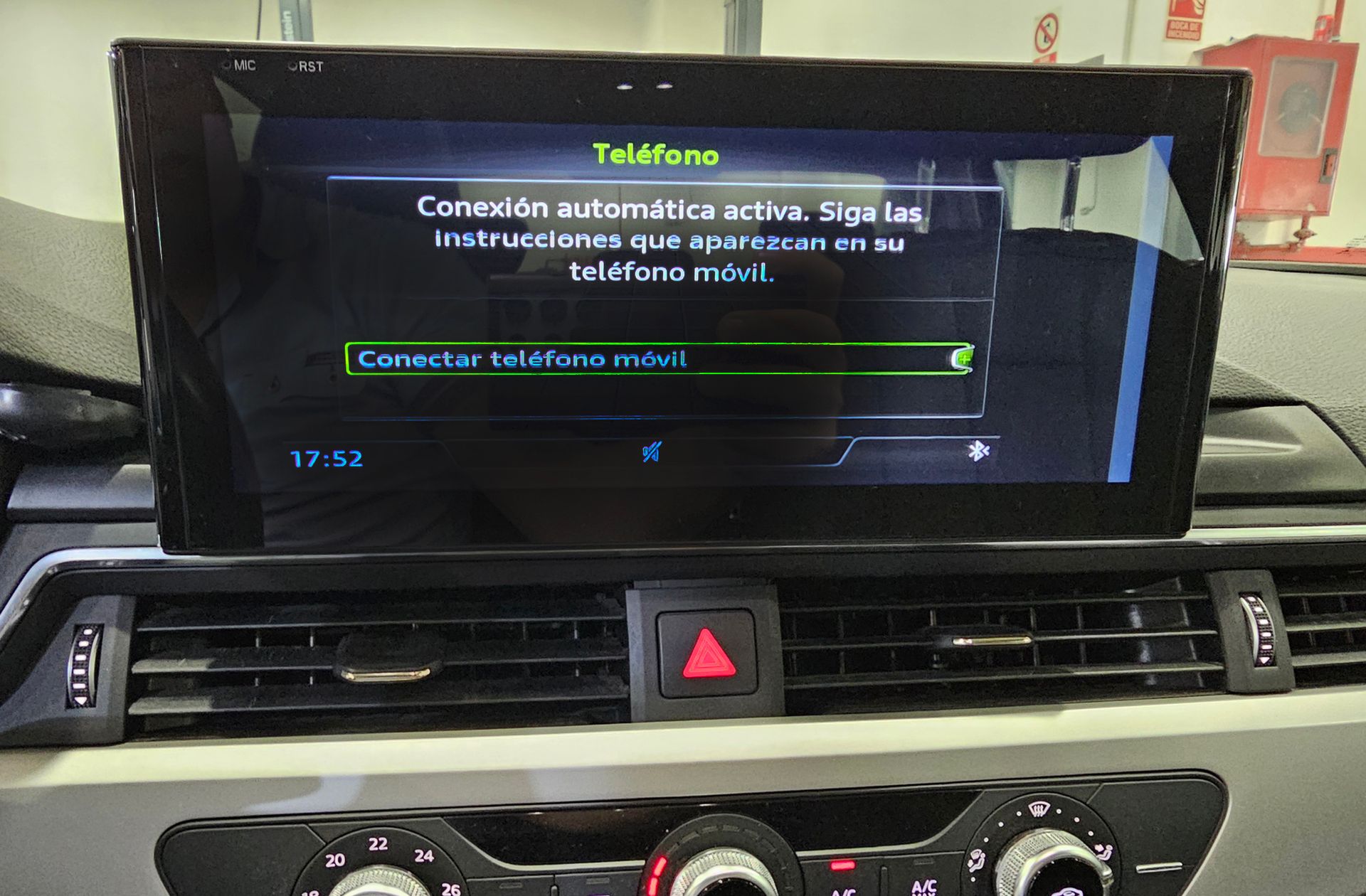 Audi A4 2.0 TDI S tronic - foto 31