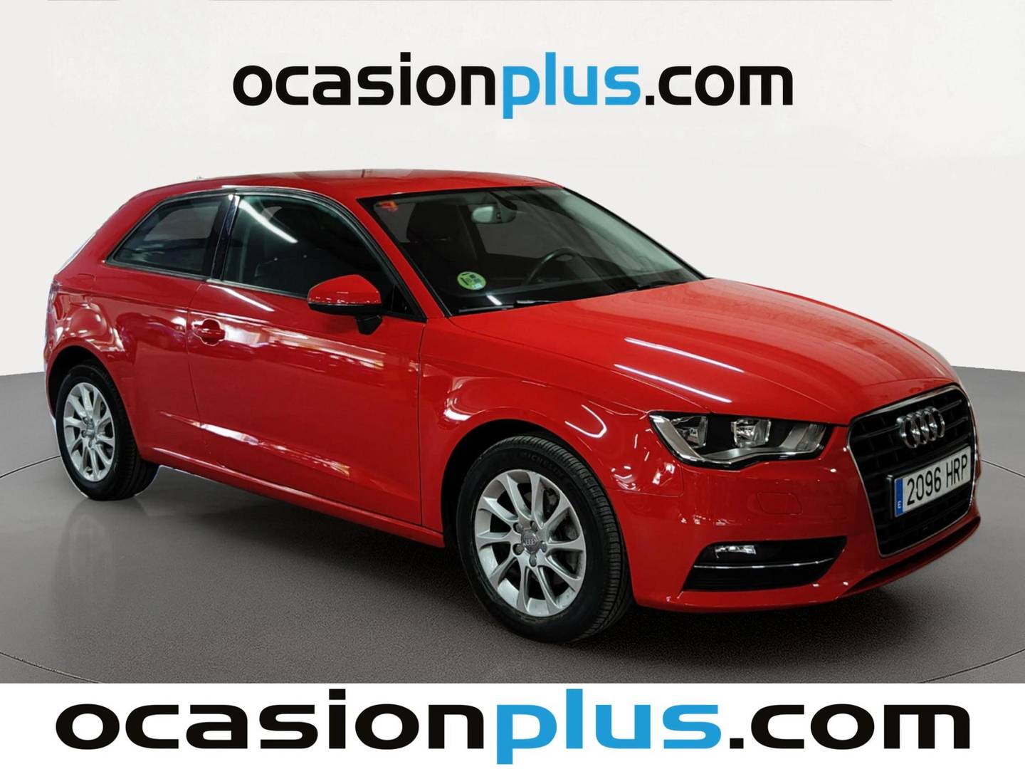 Foto delantera Audi A3 Audi A3 1.6 TDI Attraction edition (105 CV) derecha