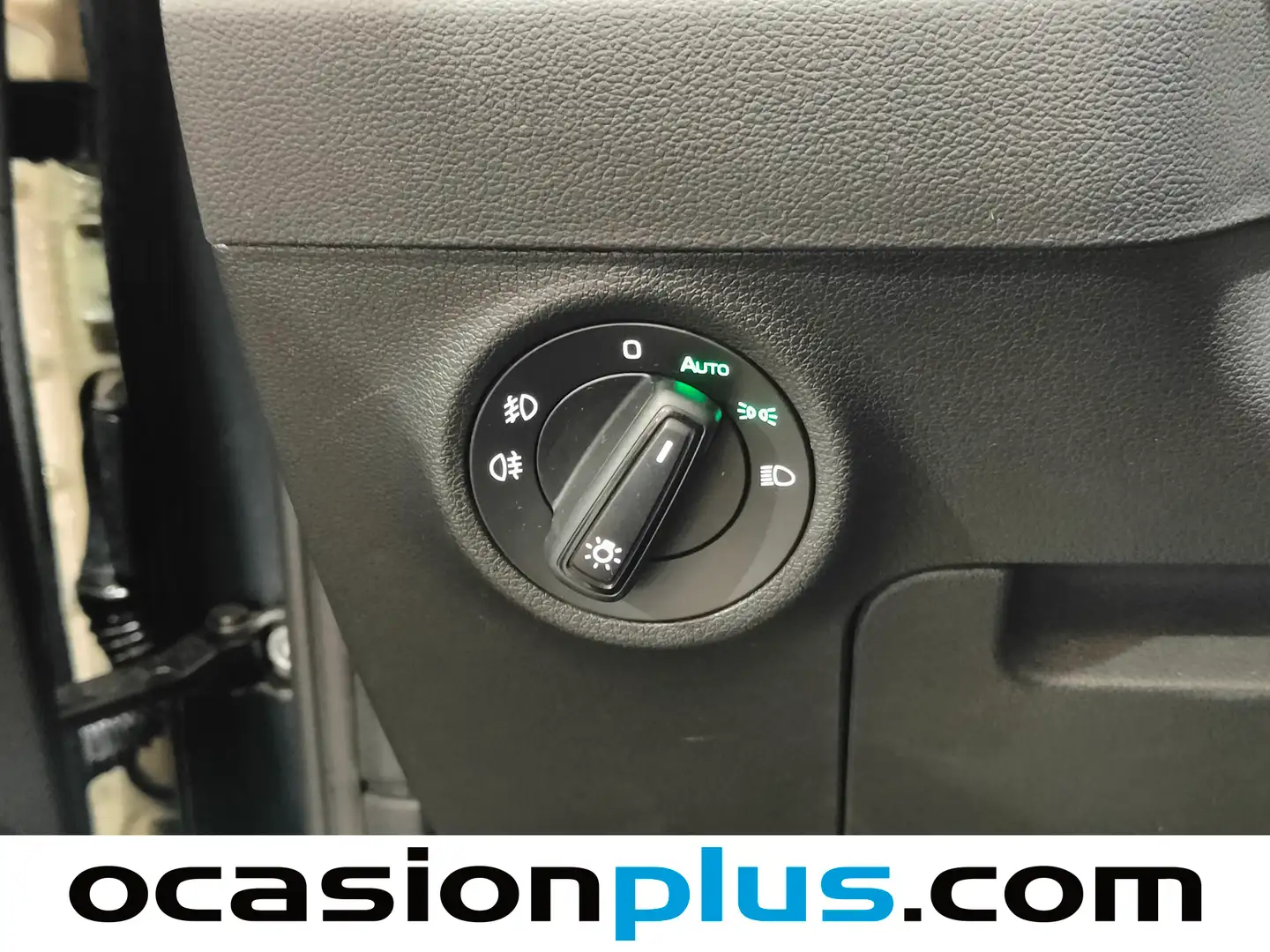 Foto Skoda Karoq Skoda Karoq 1.6 TDI Ambition (115 CV)