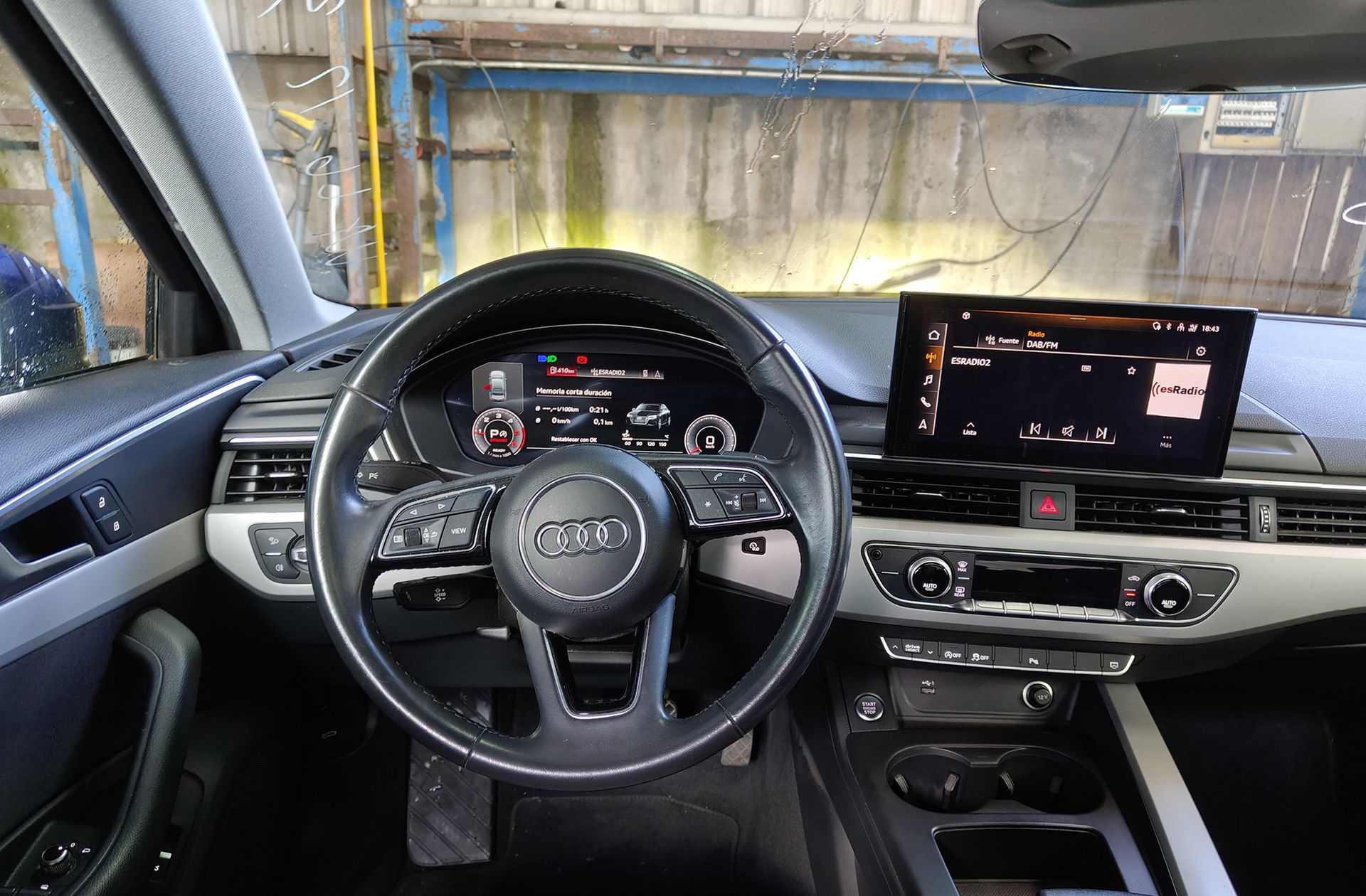 Audi A4 S line 40 TDI quattro S tronic - foto 27