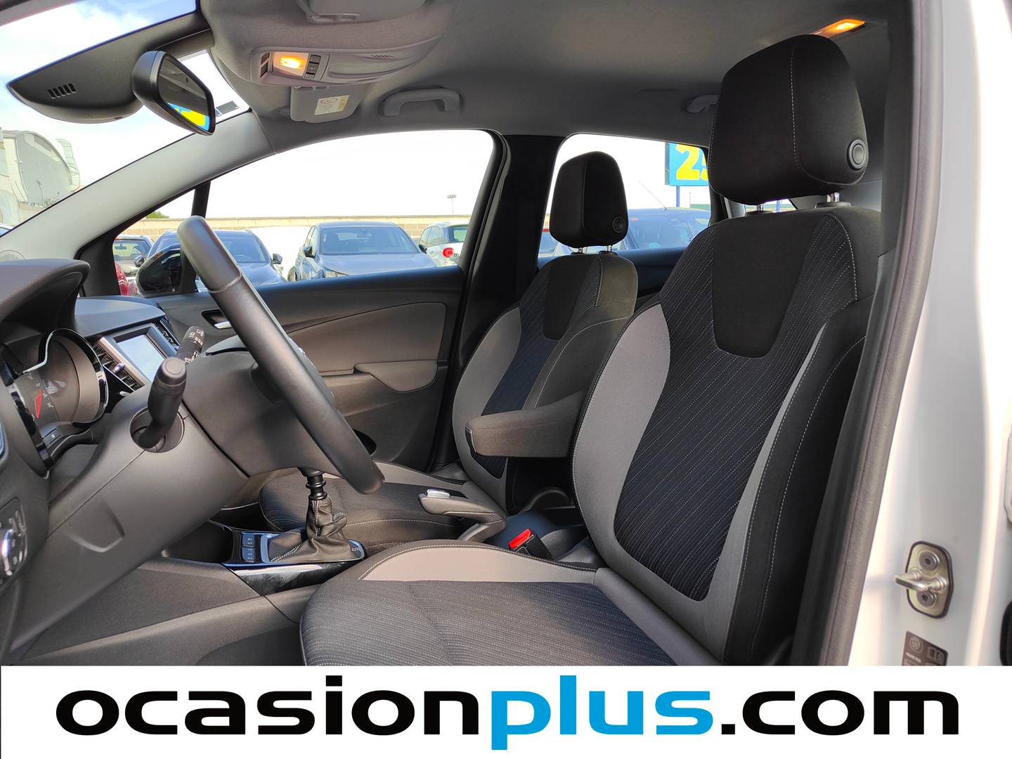 Foto asientos delanteros Opel Crossland X Opel Crossland X 1.2 S&S Design Line (110 CV)