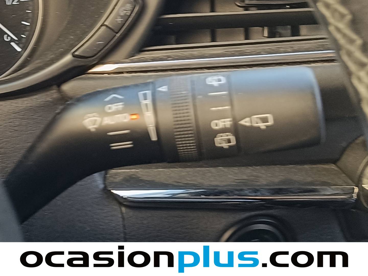 Foto Mazda CX-30 Mazda CX-30 2.0 e-Skyactive-X Evolution 2WD (186 CV)