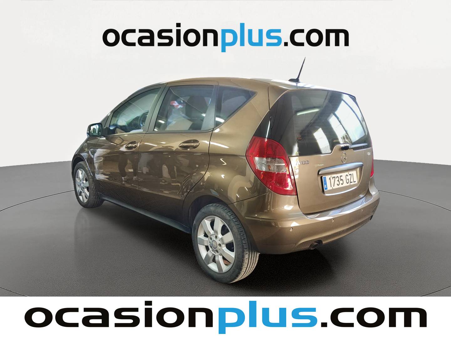 Foto trasera Mercedes Clase A Mercedes Clase A 180 CDI (109 CV) izquierda