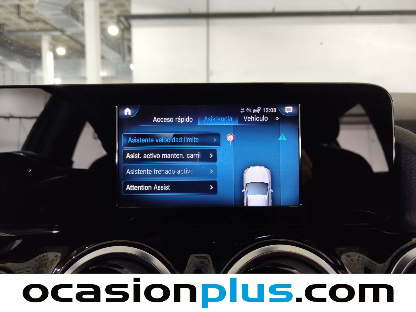 Foto Mercedes GLA Mercedes-Benz GLA 200 D (150 CV)