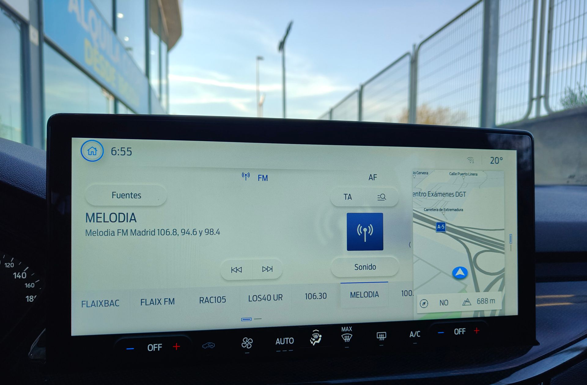 Ford Focus 1.0 EcoBoost MHEV ST-Line - foto 31