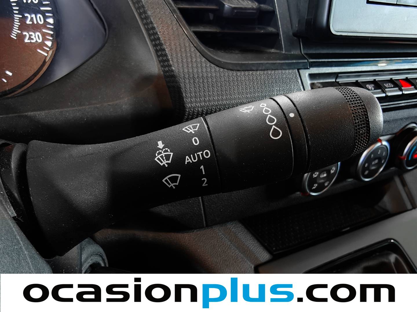 Equipamiento del Nissan Townstar Nissan Townstar 1.3G L1 Profesional  (130 CV)