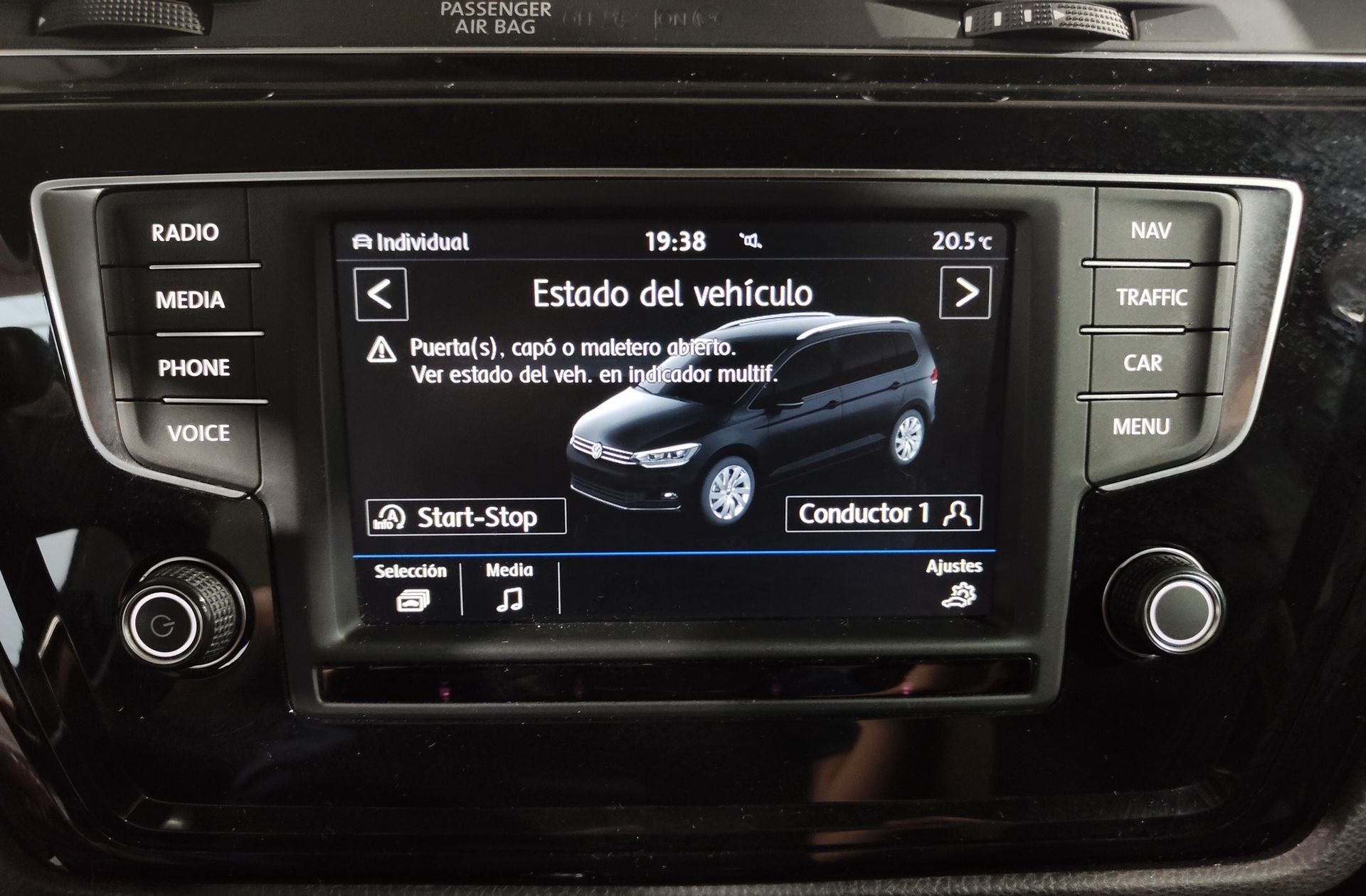 Volkswagen Touran Sport 2.0 TDI BMT DSG - foto 13