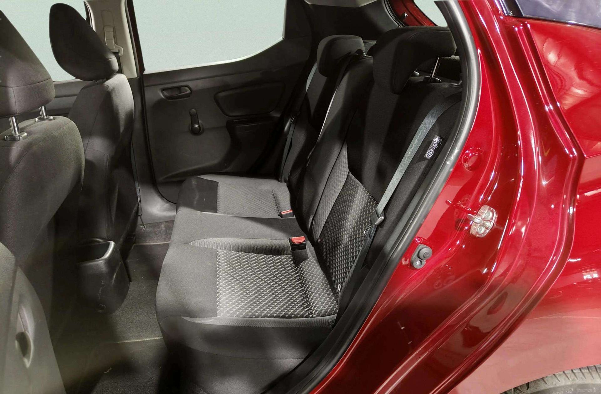 Nissan Micra 1.5 dCi Visia+ - foto 10
