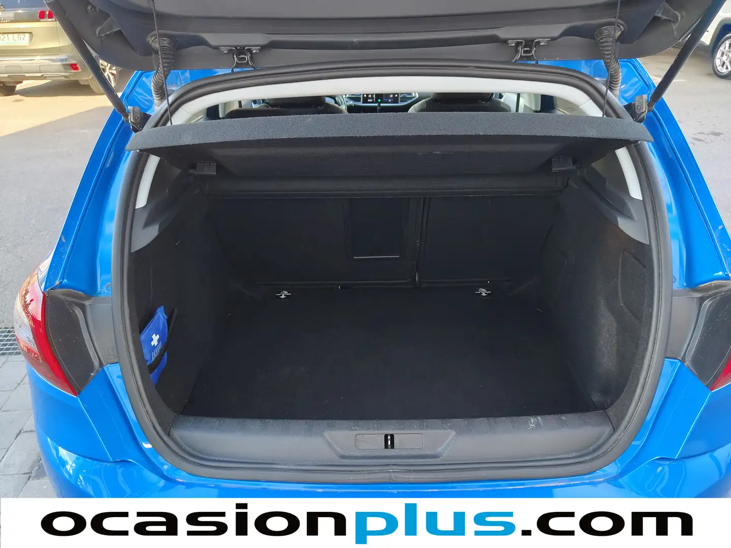 Foto Peugeot 308 Peugeot 308 PureTech 130 S&S Allure Pack EAT8 (130 CV)