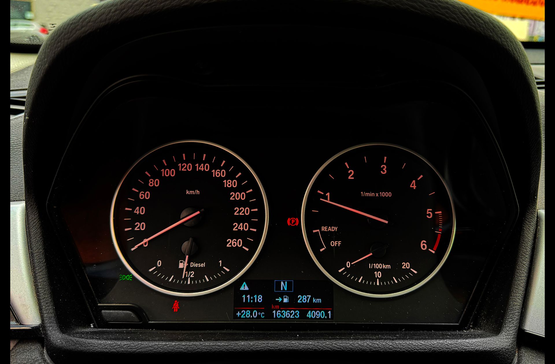 BMW X1 sDrive18d - foto 25