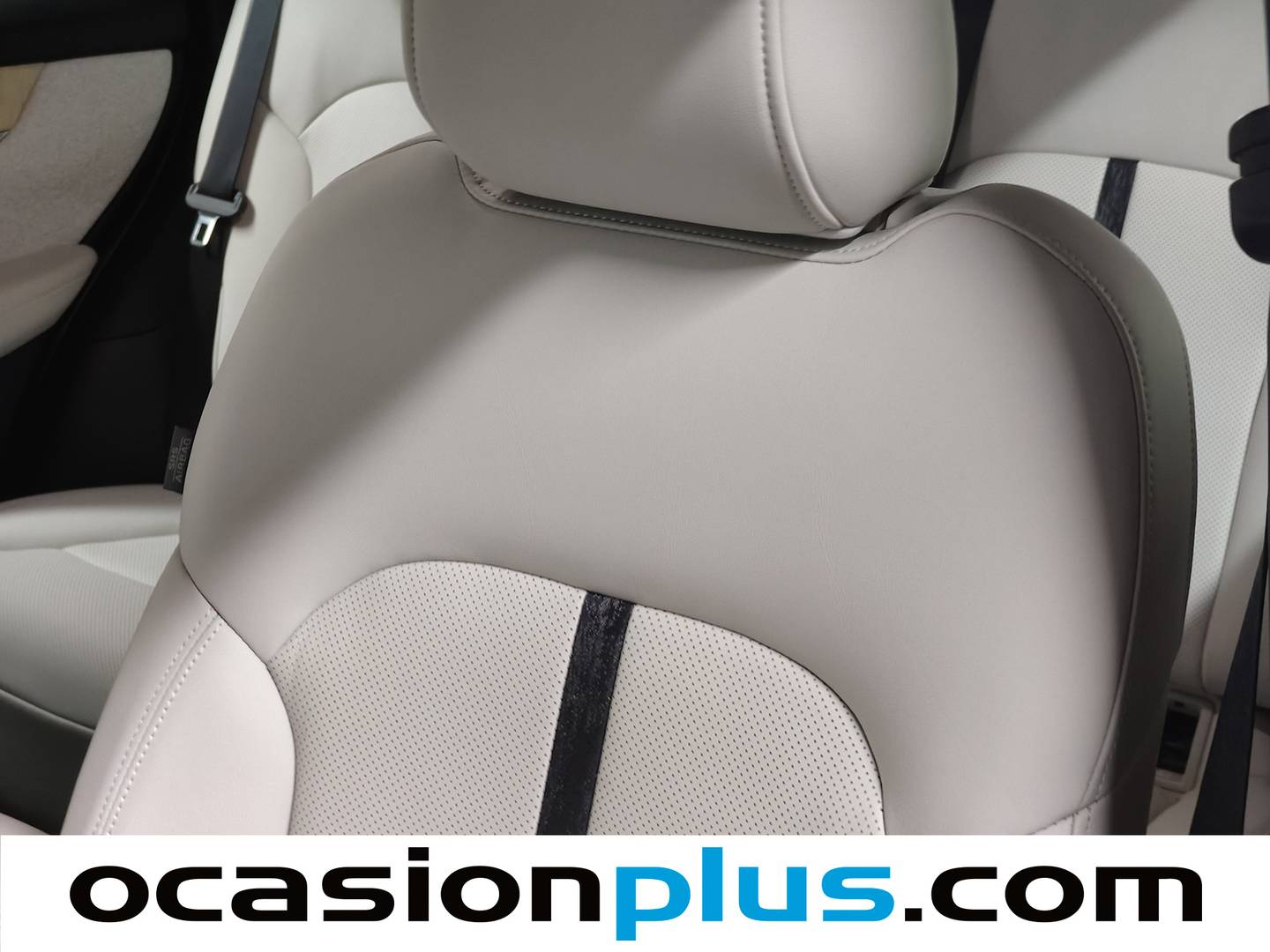 Extras y acabados del Mazda CX-60 Mazda CX-60 2.5 e-Skyactiv PHEV Takumi (327 CV)