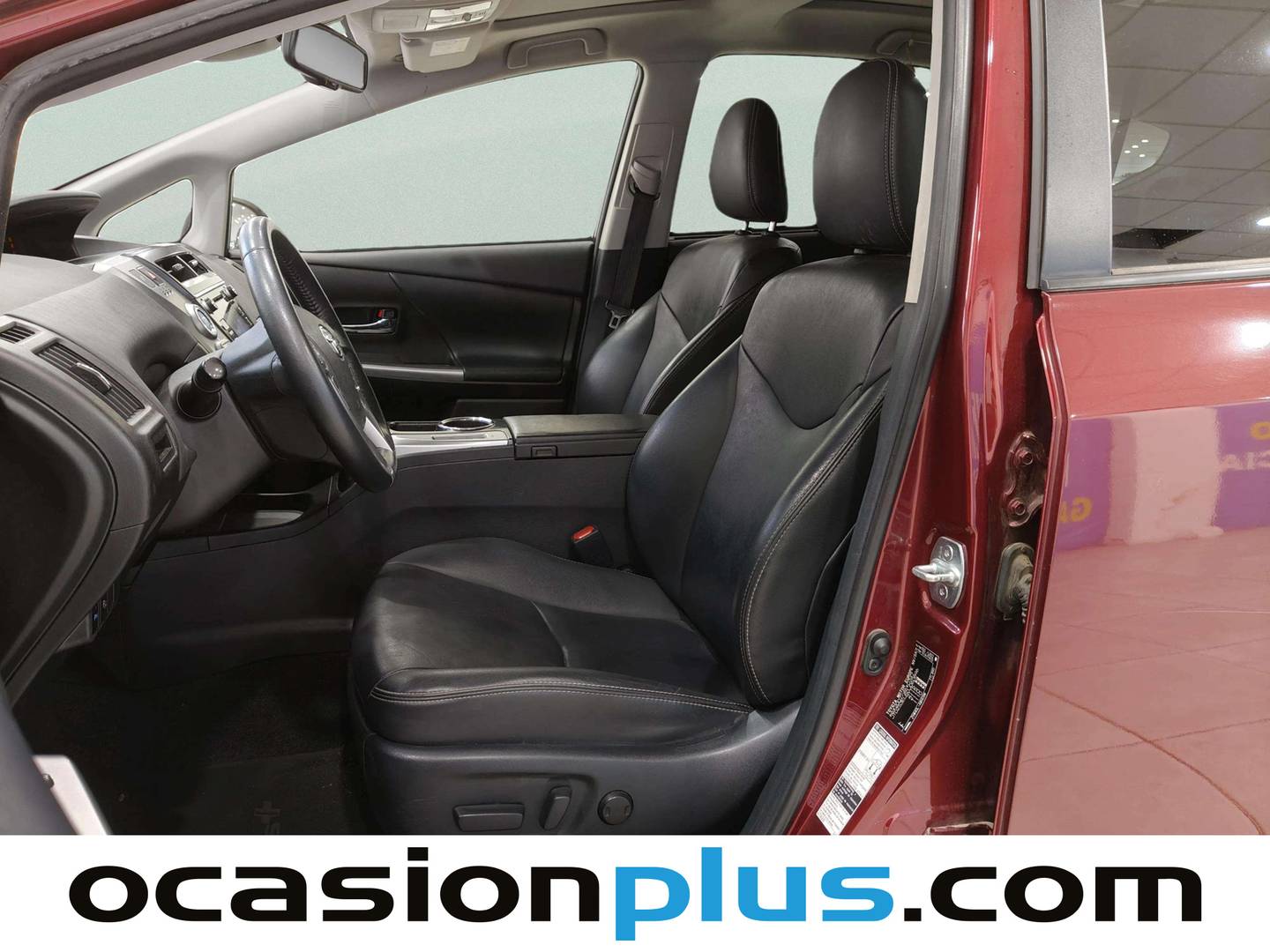 Foto asientos delanteros Toyota Prius+ Toyota Prius+ 1.8 Executive (136 CV)