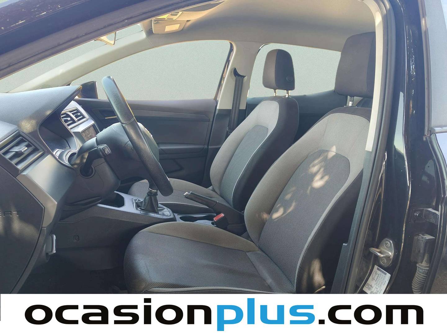 Foto asientos delanteros Seat Ibiza Seat Ibiza 1.0 Style (75 CV)