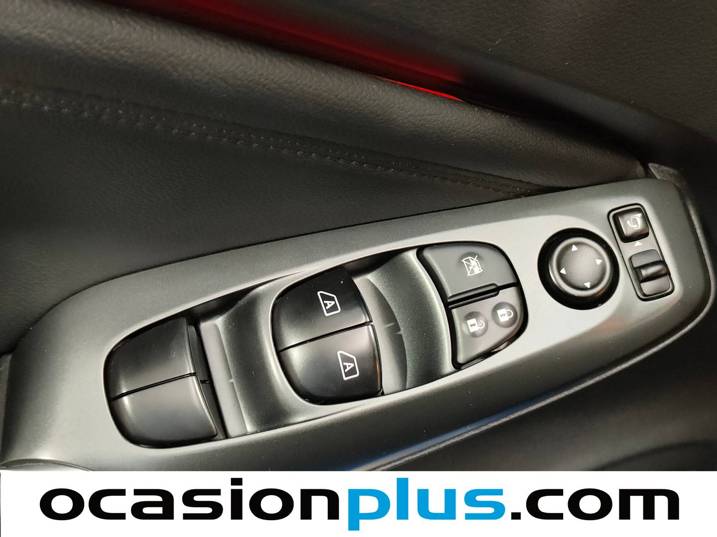 Foto Nissan JUKE Nissan Juke DIG-T N-Connecta 4x2 (114 CV)