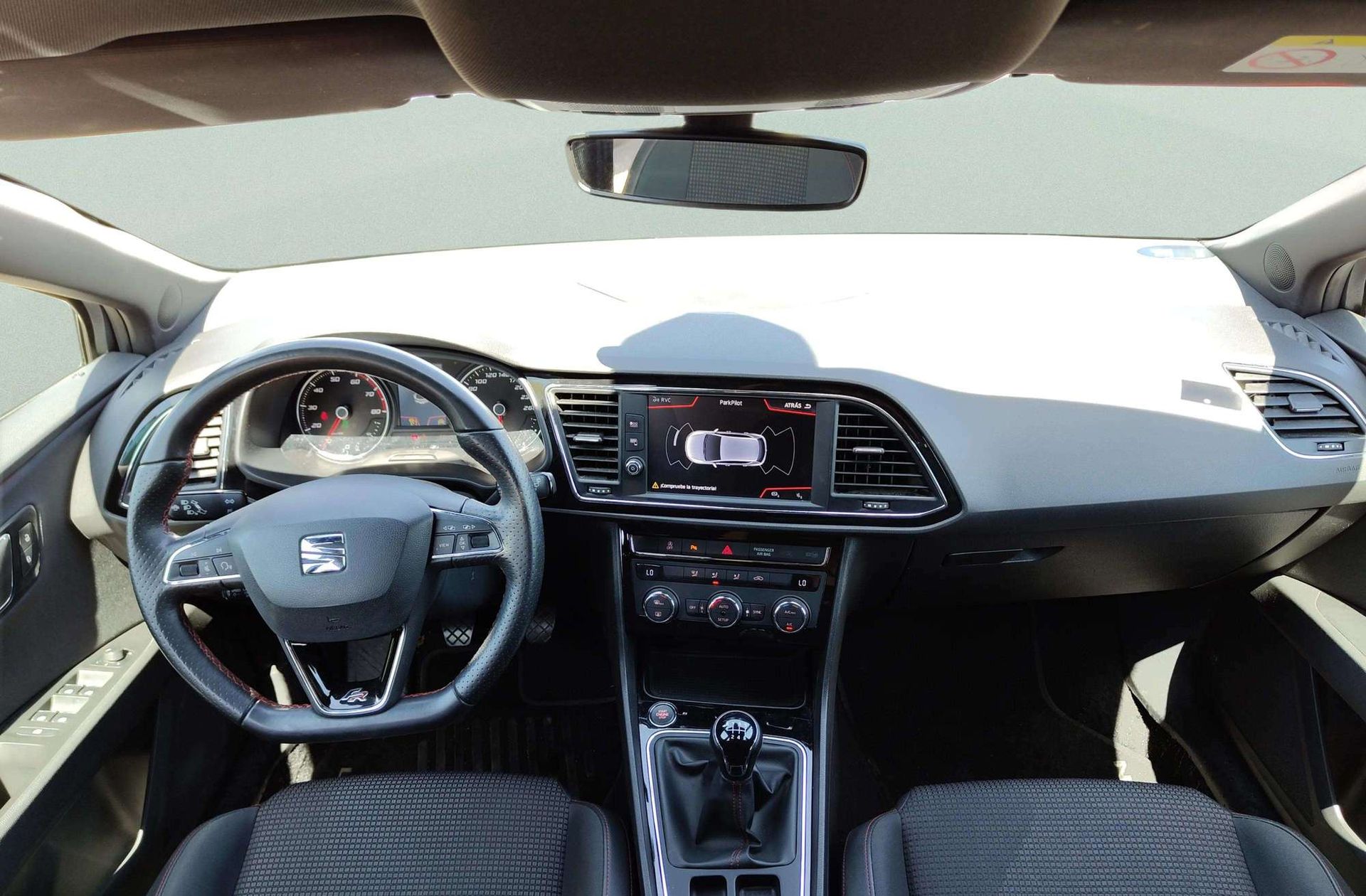 SEAT León 1.5 TGI GNC FR - foto 7