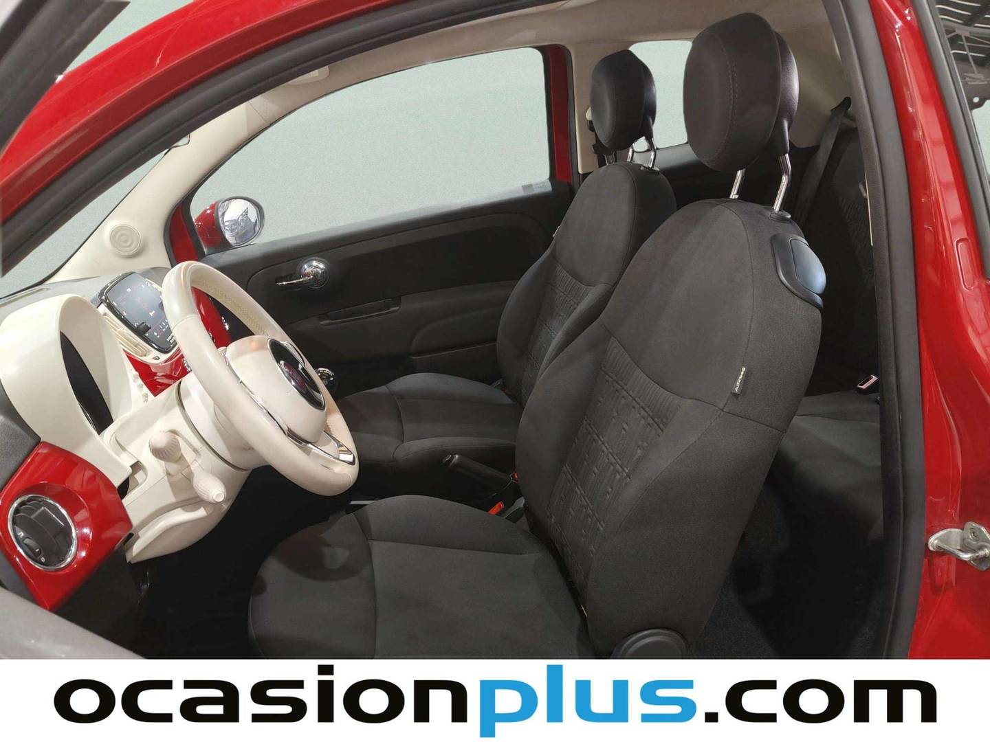 Foto asientos delanteros Fiat 500 Fiat 500 1.0 Hybrid Dolcevita (70 CV)
