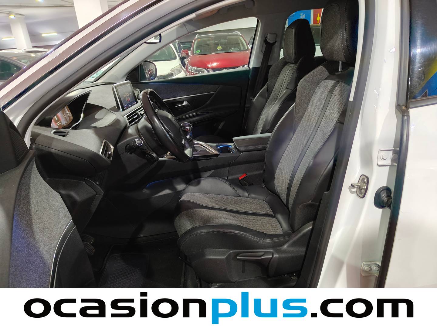 Foto asientos delanteros Peugeot 3008 Peugeot 3008 BlueHDI 130 S&S Allure (130 CV)