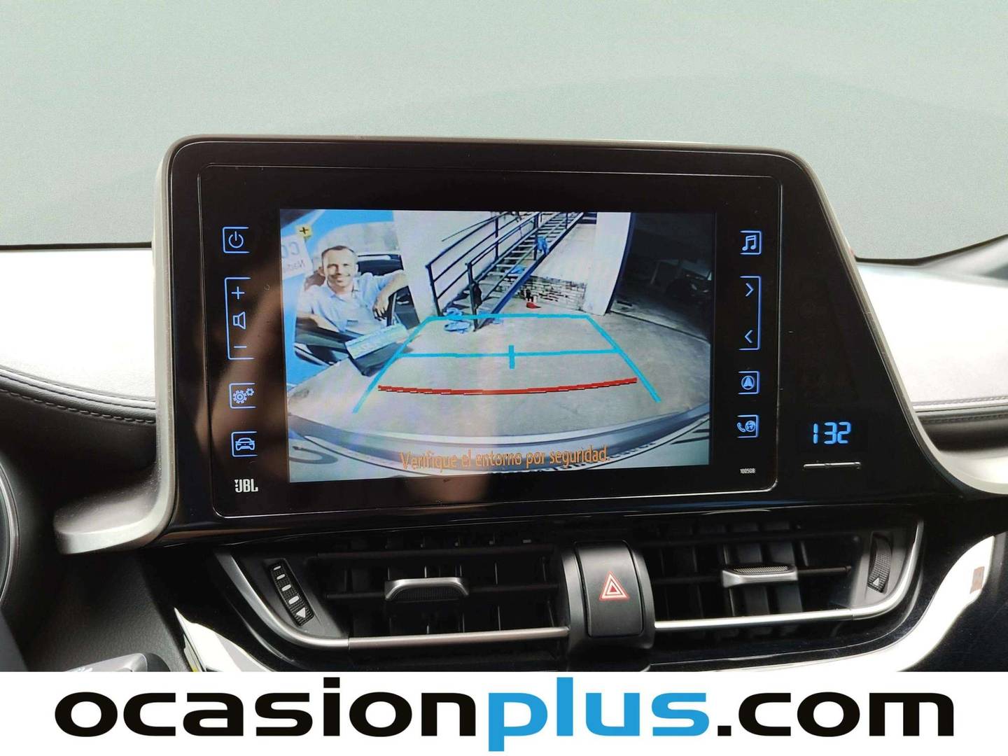 Extras del Toyota C-HR Toyota C-HR 1.8 125H Advance Pack Plus (122 CV)