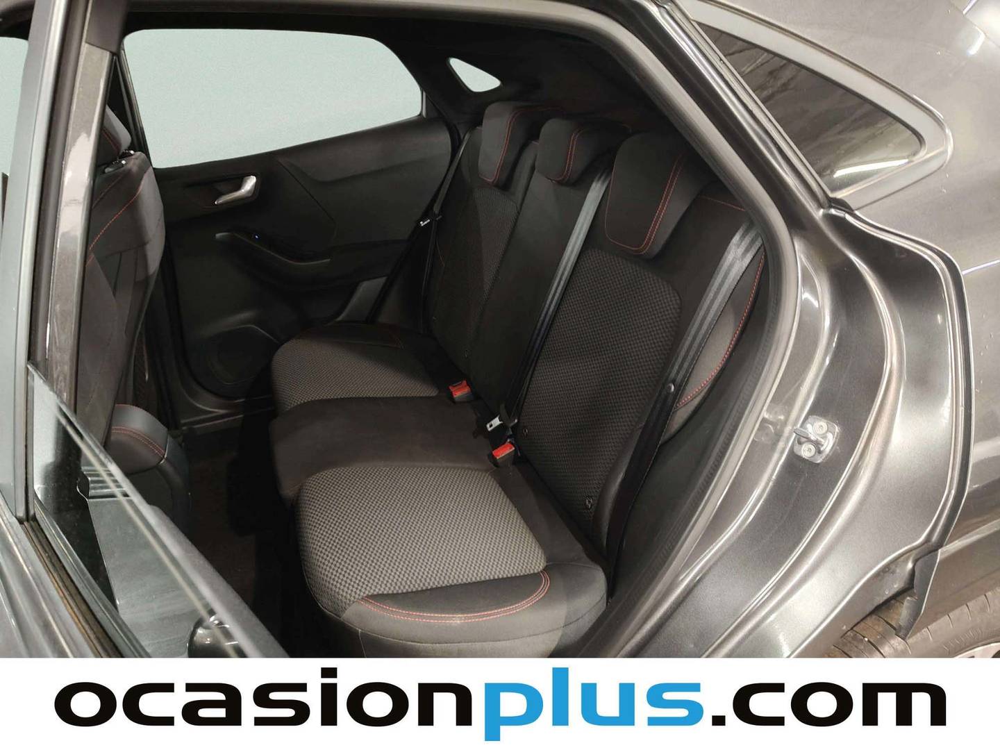 Foto Ford Puma Ford Puma 1.0 EcoBoost MHEV ST-Line (155 CV)