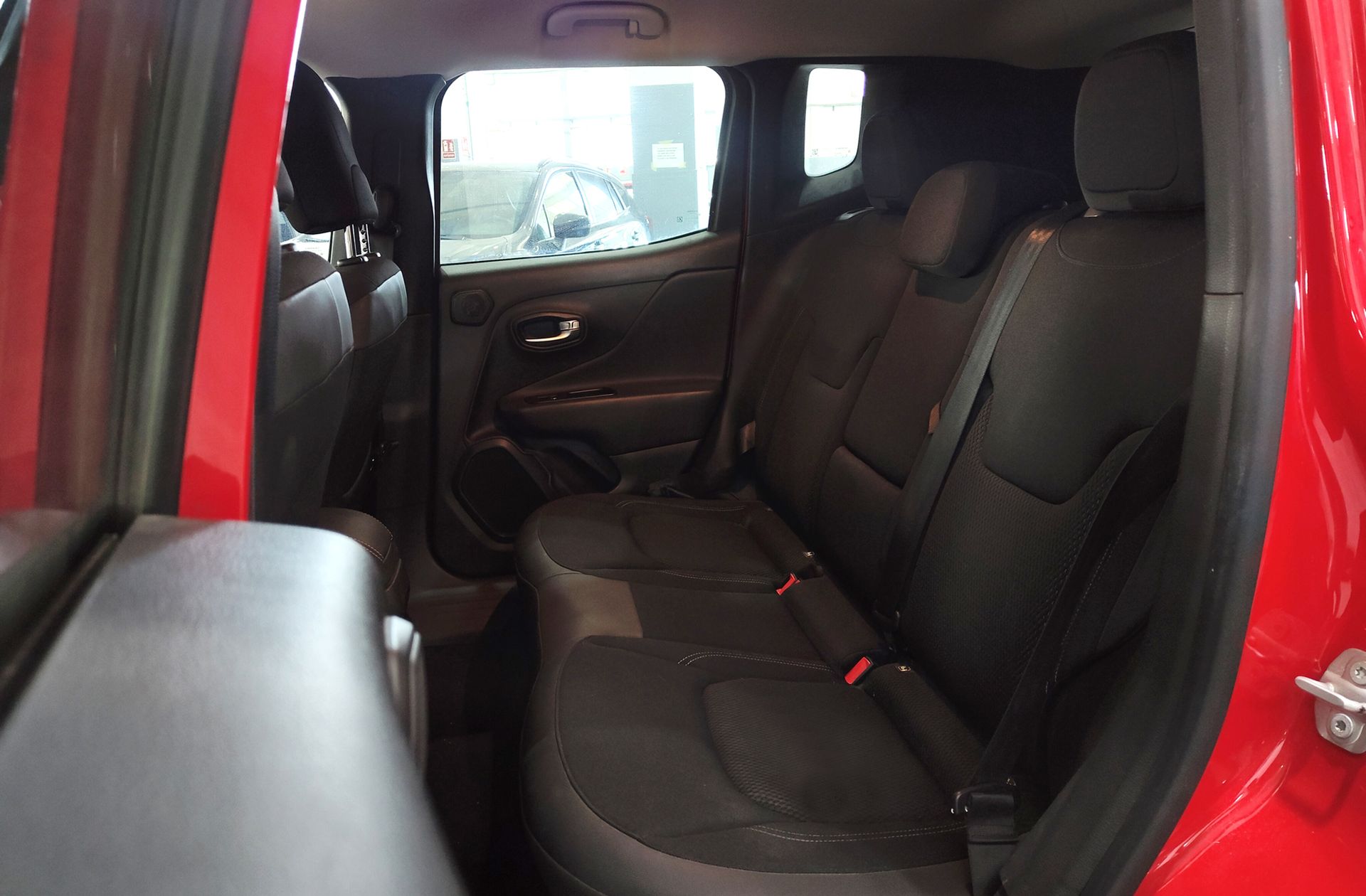 Jeep Renegade 1.3 PHEV S AWD - foto 13