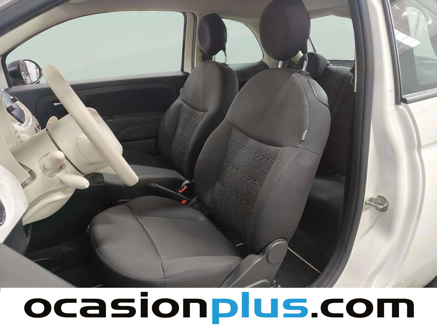 Foto asientos delanteros Fiat 500 Fiat 500 1.0 Hybrid Monotrim (70 CV)