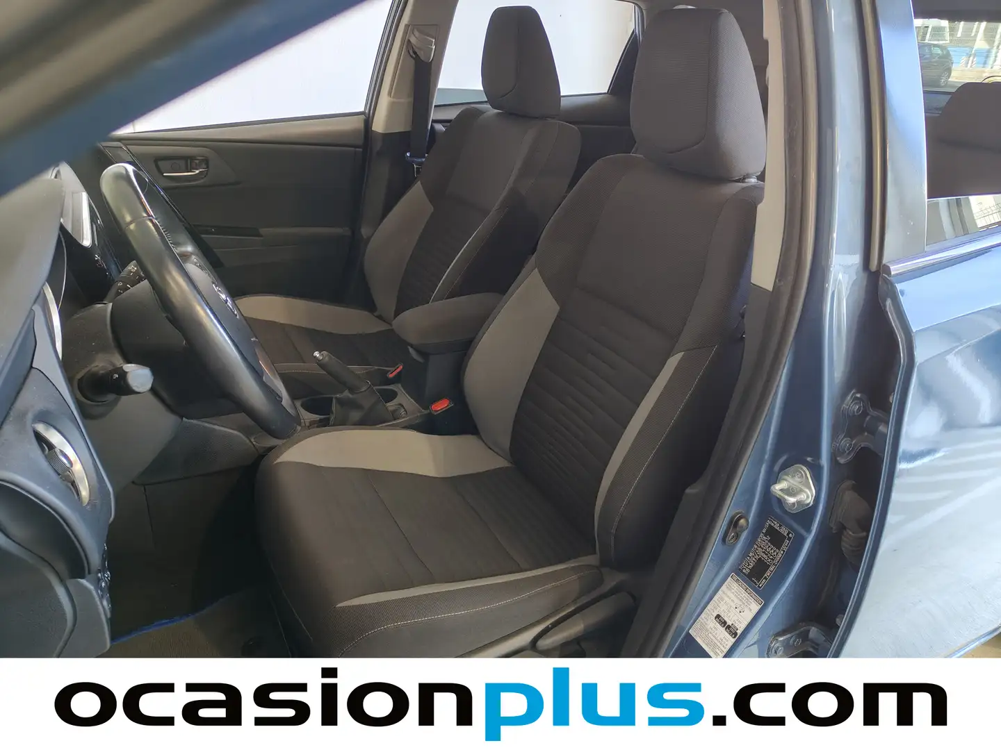 Foto Toyota Auris Toyota Auris 1.8 Hybrid Active  (136 CV)