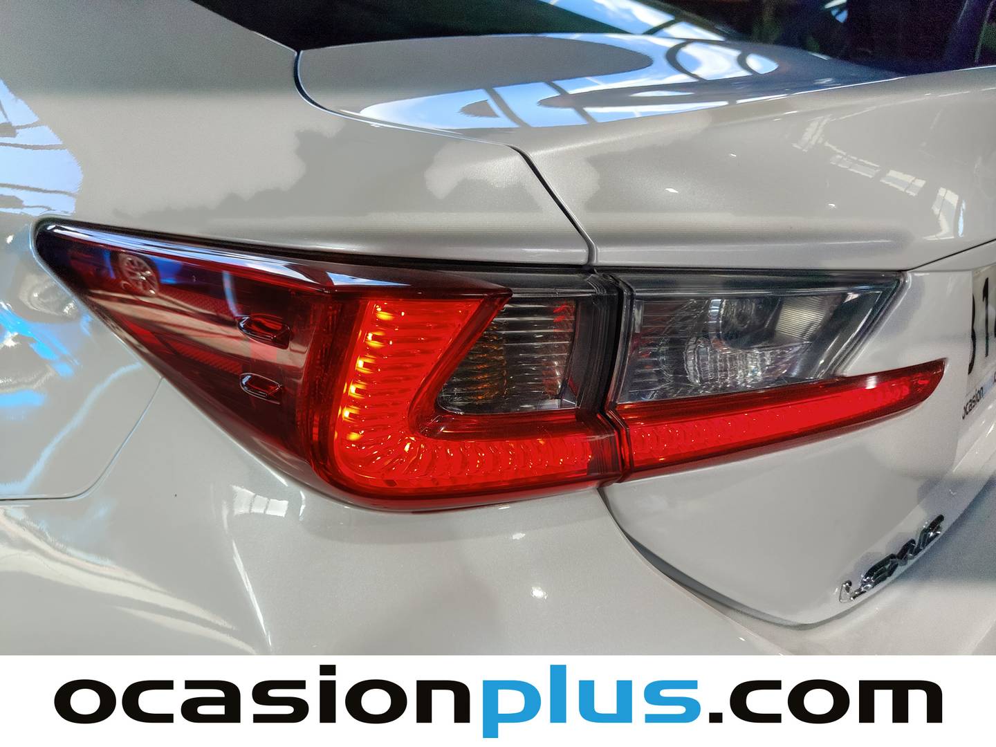 Lexus RC Lexus RC 300h Executive + TS (223 CV) automático