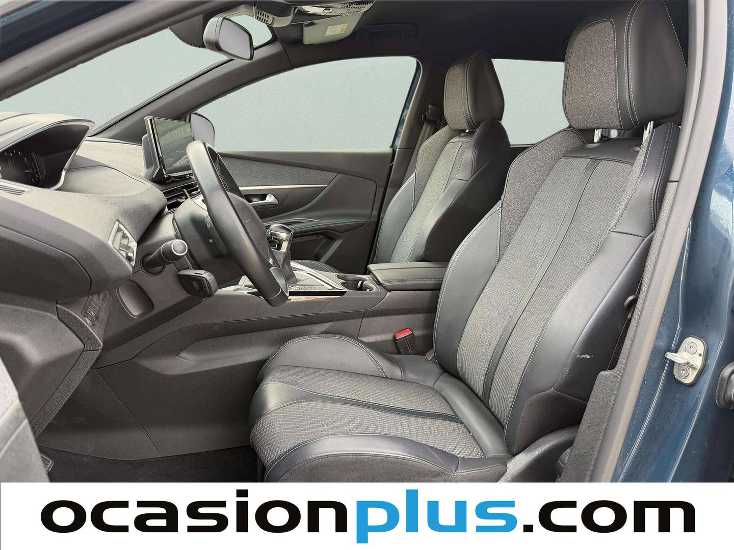 Foto asientos delanteros Peugeot 5008 Peugeot 5008 PureTech 130 S&S Allure Pack (130 CV) 7 plazas