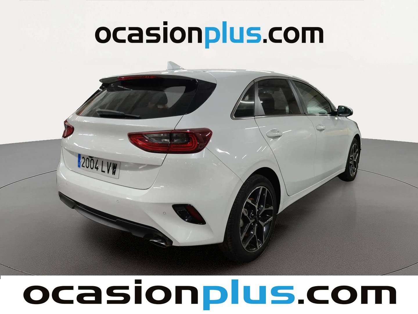 Foto trasera KIA Ceed KIA Ceed 1.5 MHEV Tech DCT (160 CV) derecha