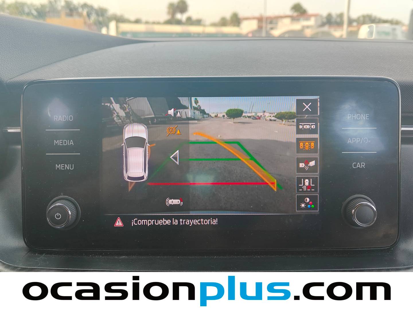 Equipamiento del Skoda Kamiq Skoda Kamiq 1.5 TSI Montecarlo (150 CV)