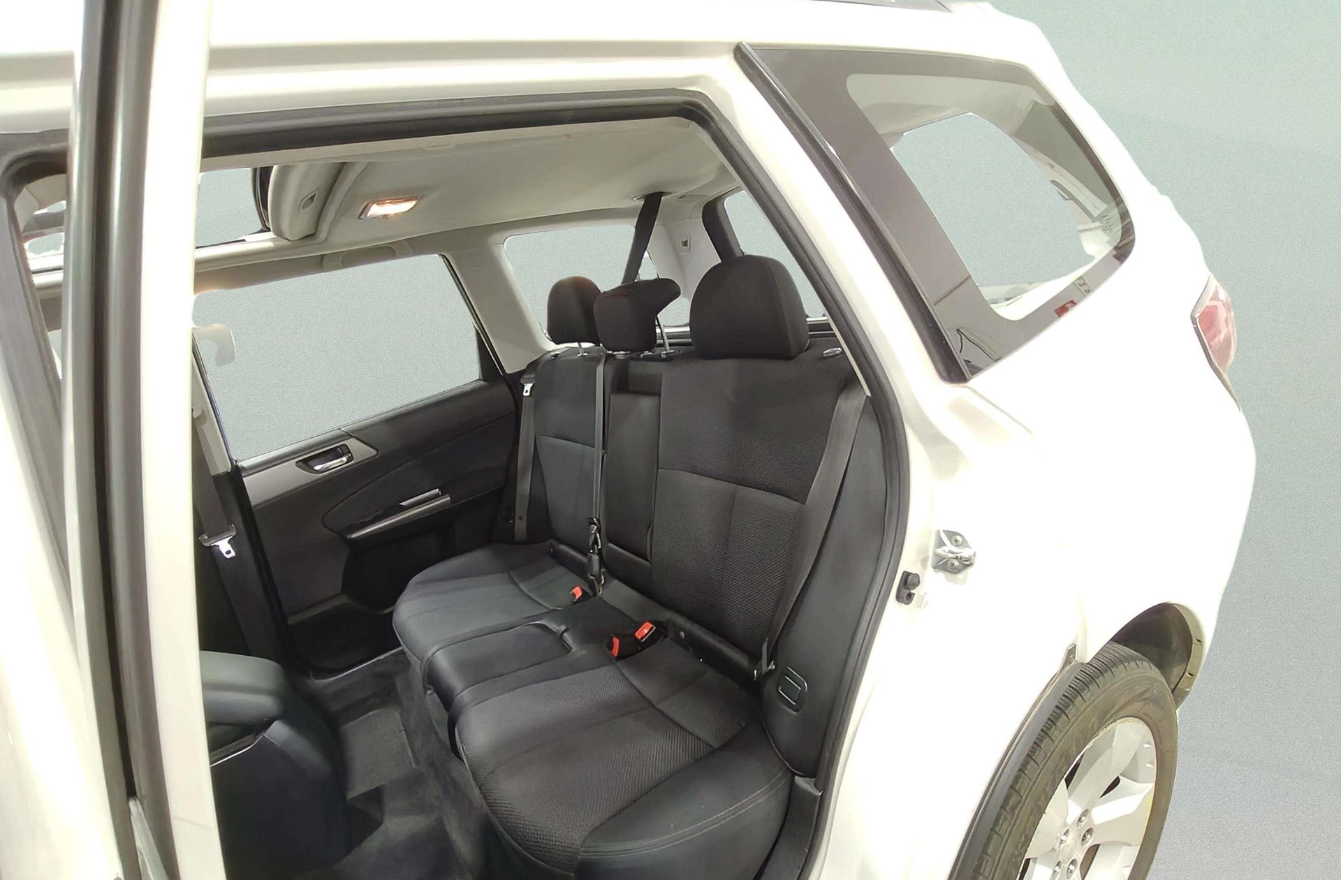 Subaru Forester 2.0 D XS Limited 4x4 - foto 13