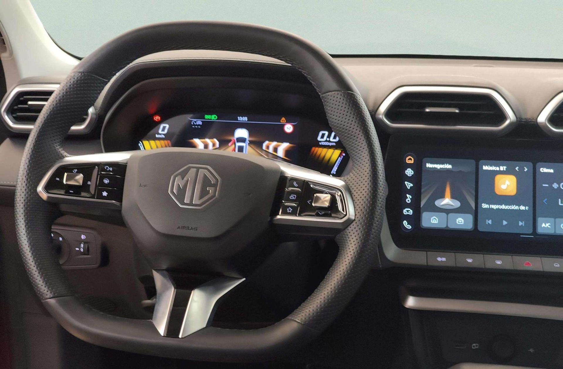 MG ZS 1.5 Hybrid+ Luxury - foto 25