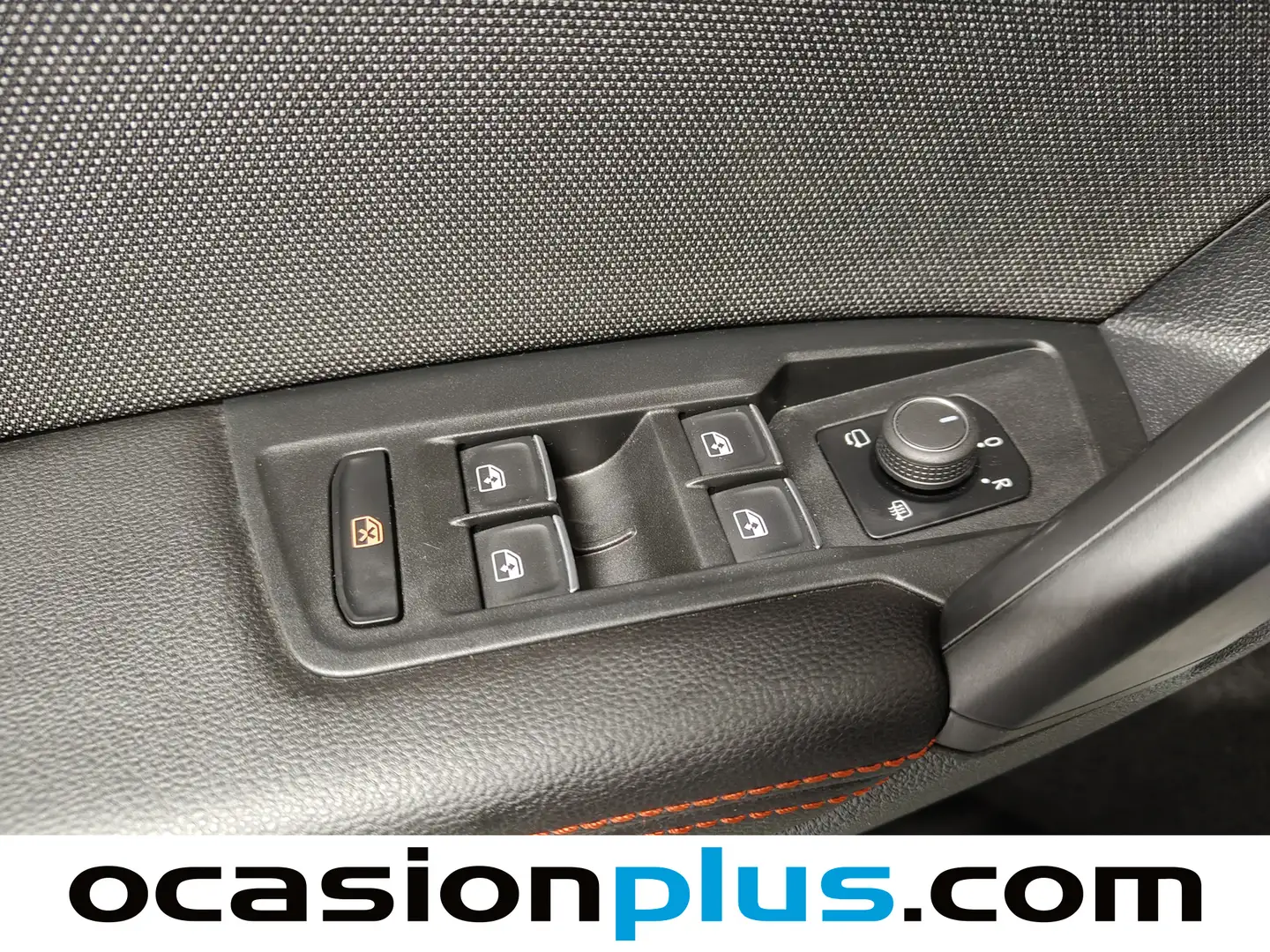 Foto Seat Tarraco SEAT Tarraco 2.0 TDI S&S FR Edition DSG (150 CV) 7 Plazas